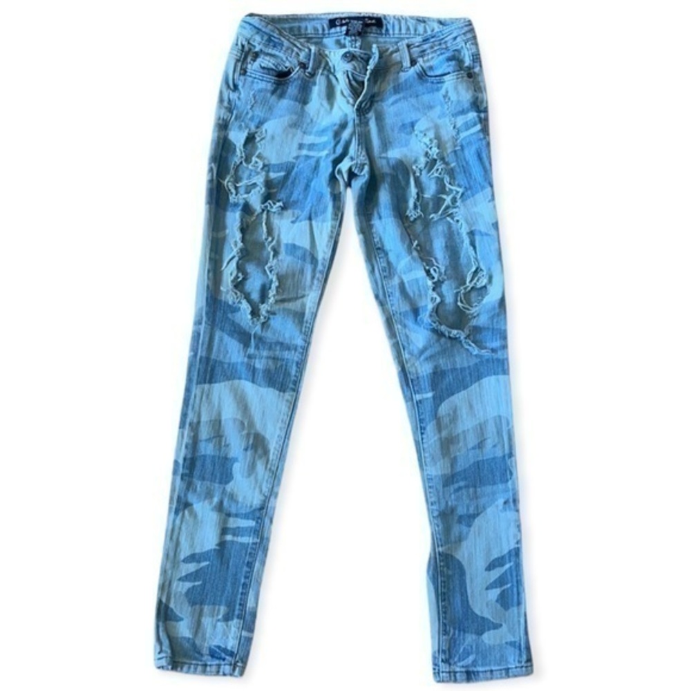 Celebrity Pink Ripped Jeans Camo size 3